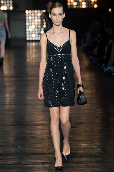 Look 7